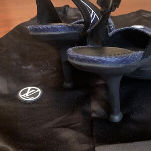 Absolutely stunning brand new, authentic rare abd Louis Vuitton denim shoes 7